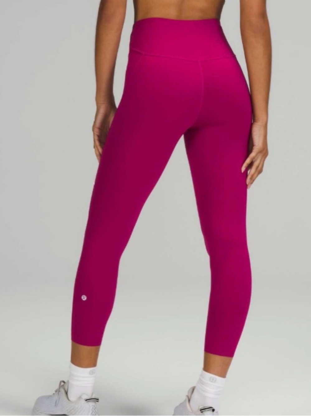 Lululemon | Base Pace Crop Leggings Womens size 6 magenta purple Running workout